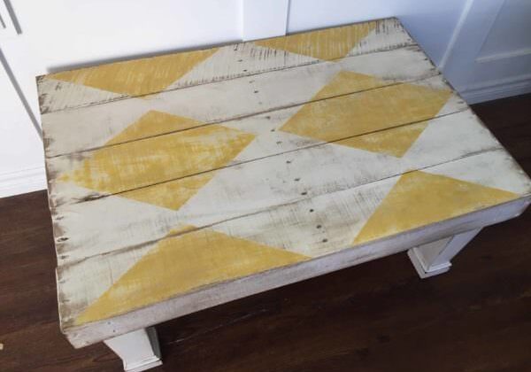 Diamond-patterned Rustic Coffee Table