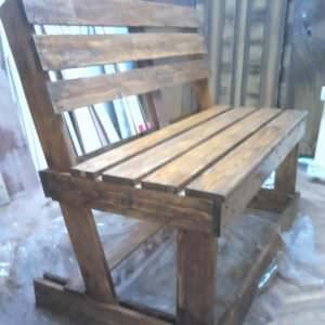 1001pallets.com-two-pallets-are-required-to-take-their-turns-these-benches