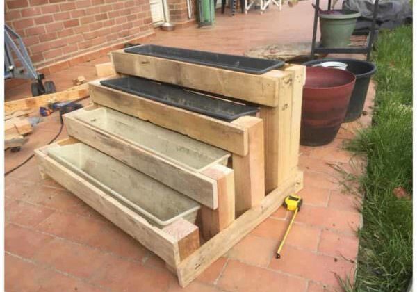 pallet herbs garden