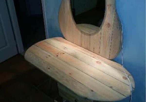 1001pallets.com-dressing-table-coiffeuse-01