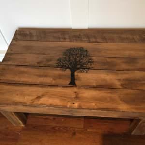 1001pallets.com-fall-tree-coffee-table