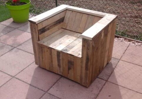 1001pallets.com-fauteuil-de-jardin