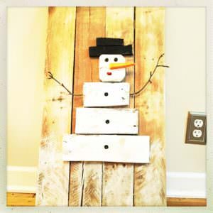 1001pallets.com-winter-folk-art-snow-man