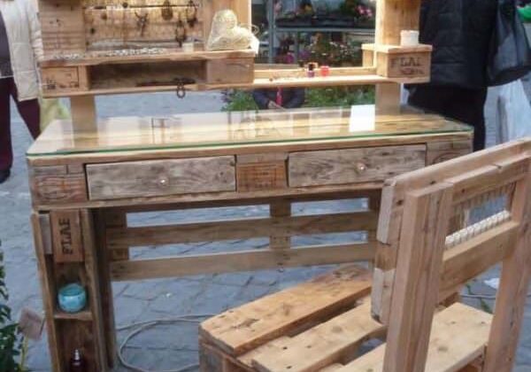 1001pallets.com-mobile-make-up-with-mirror-02