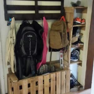 1001pallets.com-hall-storage-for-kids-bench-missing-is-lid-in-pic