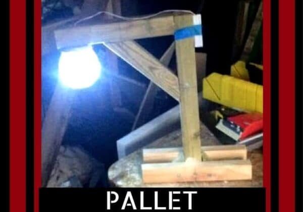 1001pallets.com-hang-em-high-pallet-gallows-lamp-02