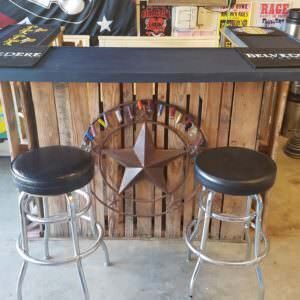1001pallets.com-3-pallets-1-bar