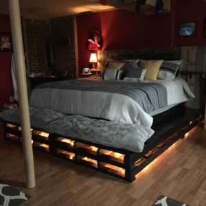 1001pallets.com-king-size-pallet-bed