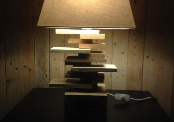 1001pallets.com-lampe-de-chevet