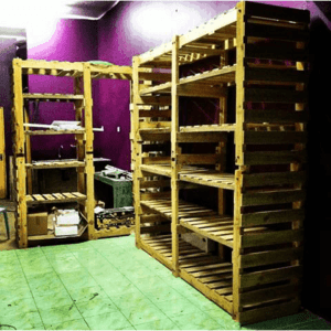 1001pallets.com-laundry-heavy-duty-shelves1