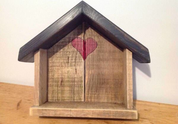 1001pallets.com-little-love-shack