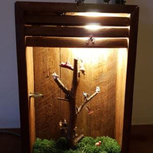 Louvered Pallet Shadowbox Lamp