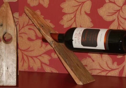 magic-bottle-stand