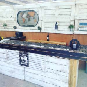 1001pallets.com-summer-bar
