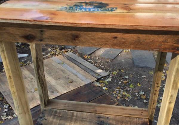 1001pallets.com-odu-bedside-table