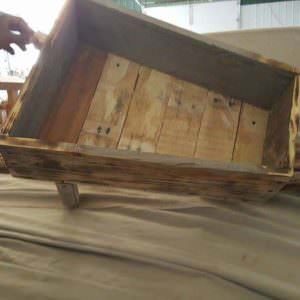 1001pallets.com-one-pallet-wheel-barrel-planter