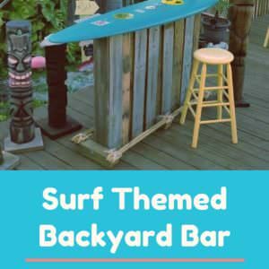 1001pallets.com-only-two-pallets-made-this-totally-tubular-surf-themed-backyard-bar-01