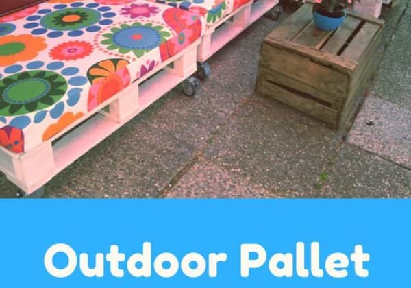 1001pallets.com-outdoor-pallet-lounge-01