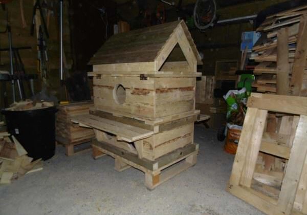 1001pallets.com-outdoor-cat-house-d-lux