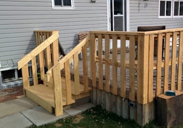 1001pallets.com-outside-deck2