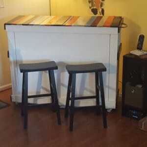 1001pallets.com-pallet-and-scrapwood-bar