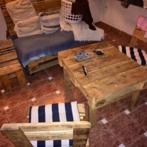 1001pallets.com-balcony-set1