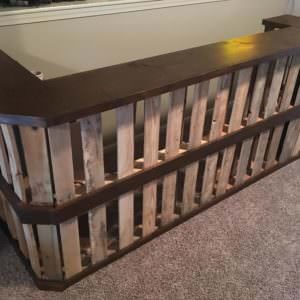 1001pallets.com-pallet-bar-for-the-man-cave