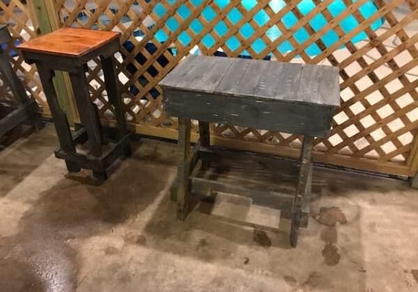 1001pallets.com-pallet-bar-stools-benches-time-for-a-pool-party-01