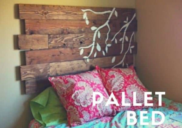 1001pallets.com-pallet-bed-headboard-02