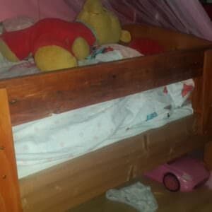 1001pallets.com-bed-railing