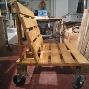 1001pallets.com-banc-sur-roulettes