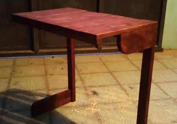 1001pallets.com-breakfast-table