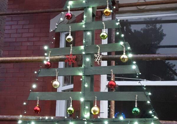 1001pallets.com-christmas-tree