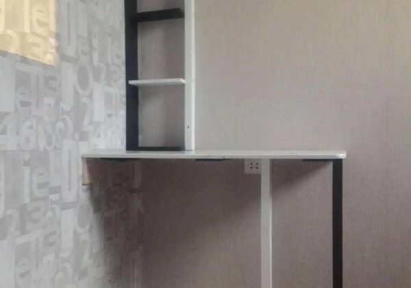1001pallets.com-pallet-corner-desk-with-shelf-for-bedroom3