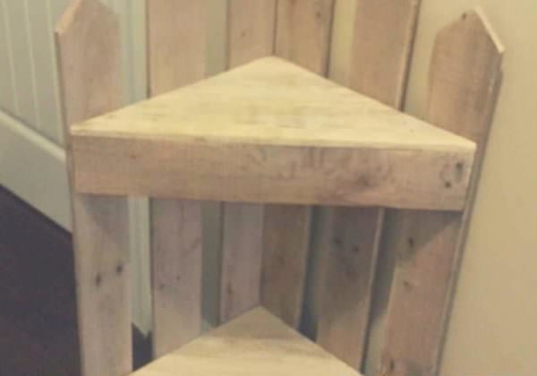 1001pallets.com-pallet-corner-shelf-01