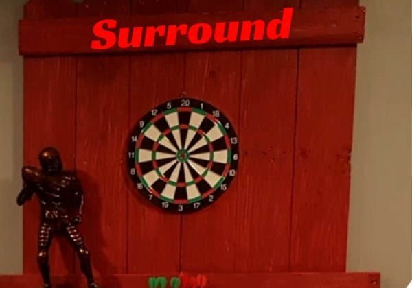 1001pallets.com-pallet-dartboard-surround-protects-walls-01