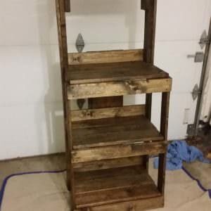1001pallets.com-drink-station