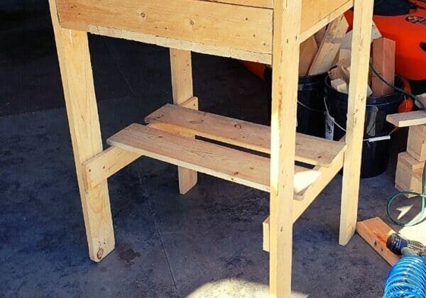 Pallet Herb Planter Box