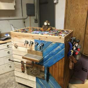 1001pallets.com-pallet-navy-diver-kegerator4