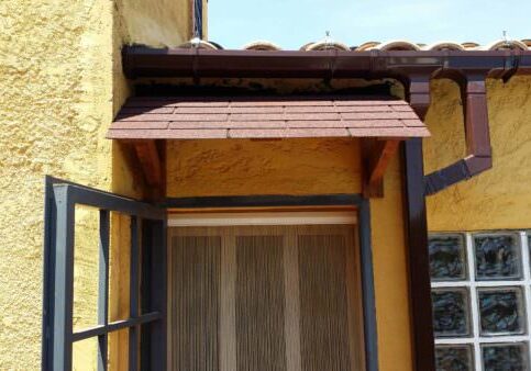 1001pallets.com-marquesina-puerta-galeria