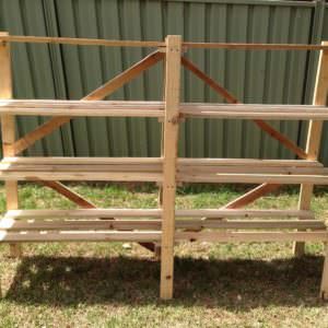 1001pallets.com-pallet-shed-shelving