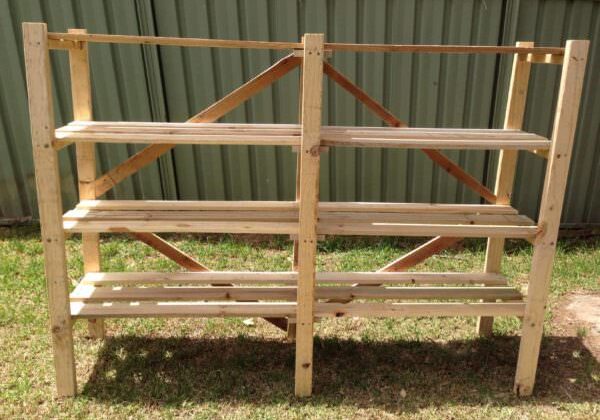 1001pallets.com-pallet-shed-shelving