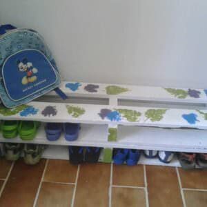 shoe rack