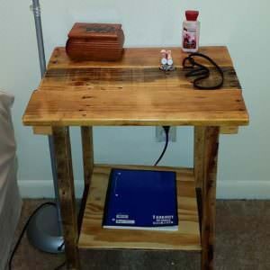 1001pallets.com-side-table4