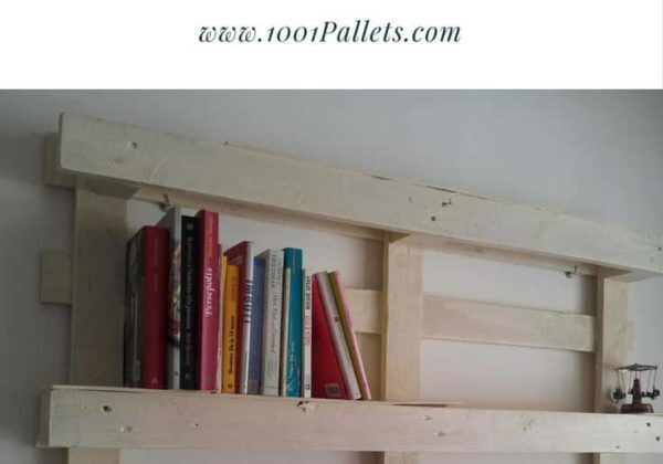 1001pallets.com-pallet-simple-bookshelf-01