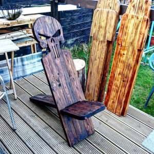 1001pallets.com-pallet-viking-chairs-for-the-manliest-man-caves-02