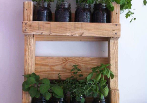 pallet-herb-garden-6-9-14