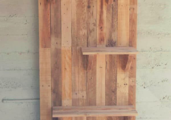 1001pallets.com-pallet-wall-shelves-01