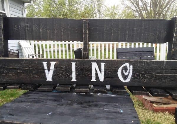 1001pallets.com-pallet-wine-rack