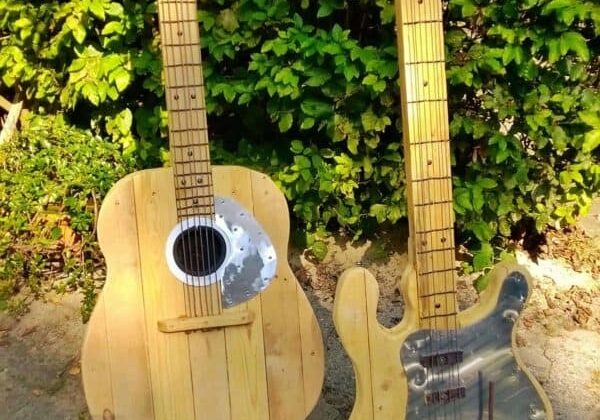 1001pallets.com-pallet-wood-guitars-4